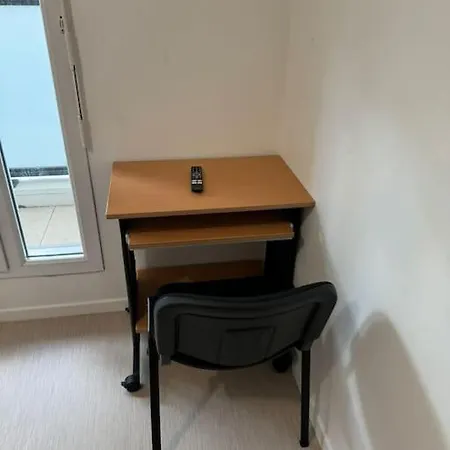 Proche De Paris Homestay Les Pavillons-sous-Bois